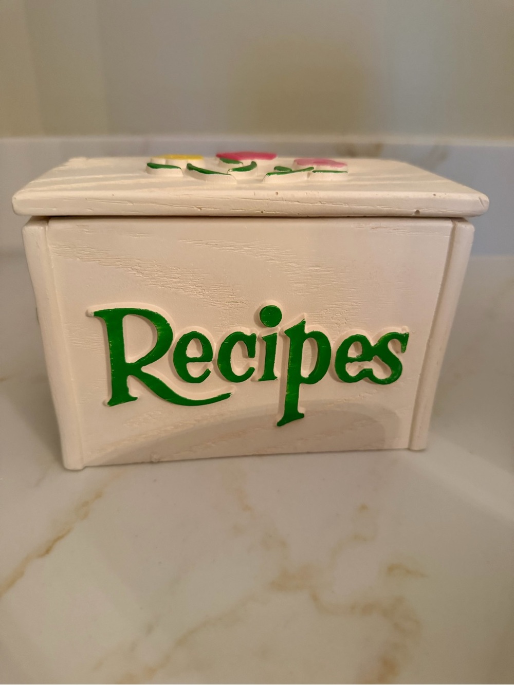 Vintage White Resin Recipe Box with Green Lettering - Home Kitchen